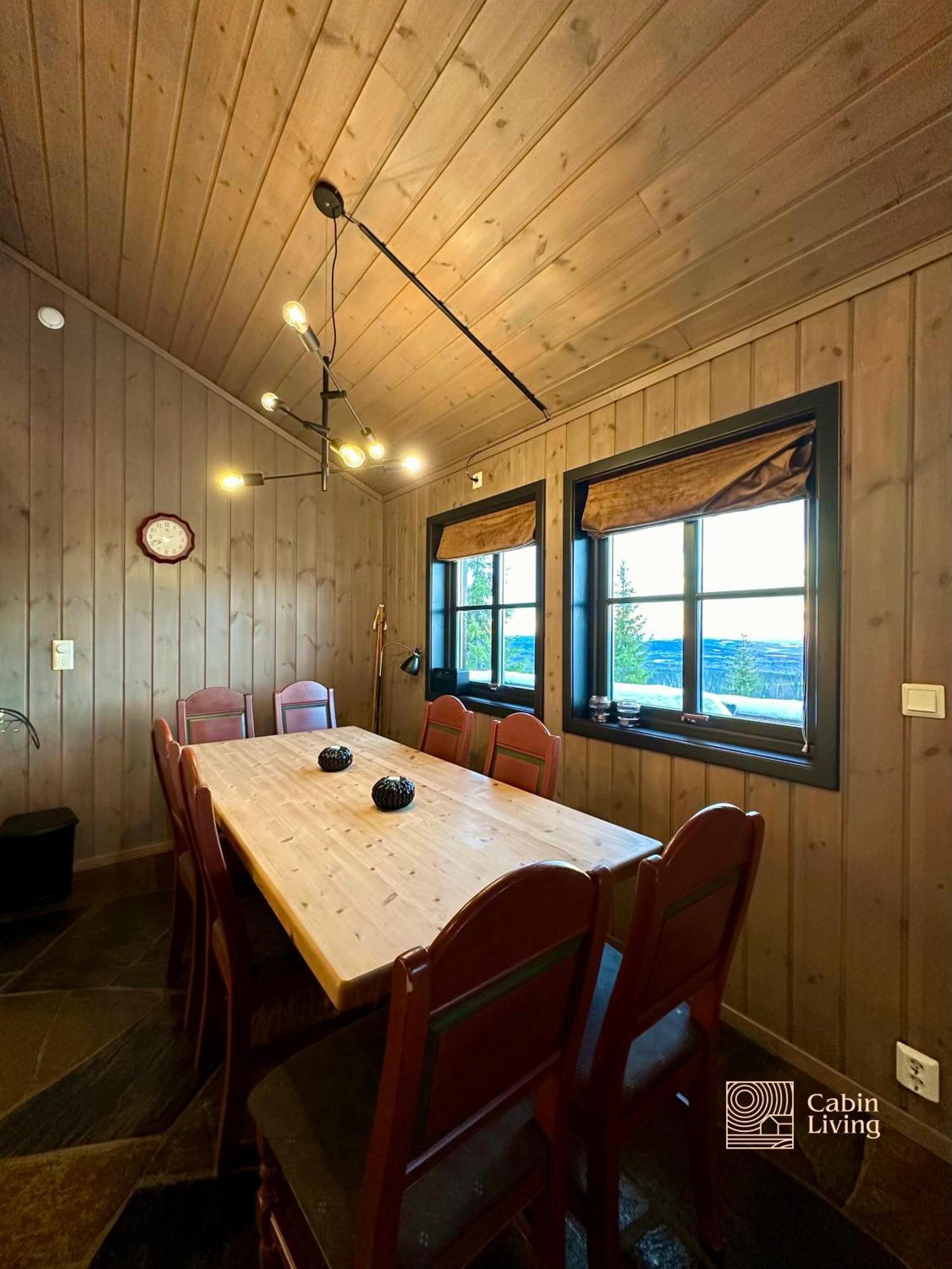 Centrally Located Cottage At Sjusjoen Ski Center Exterior photo
