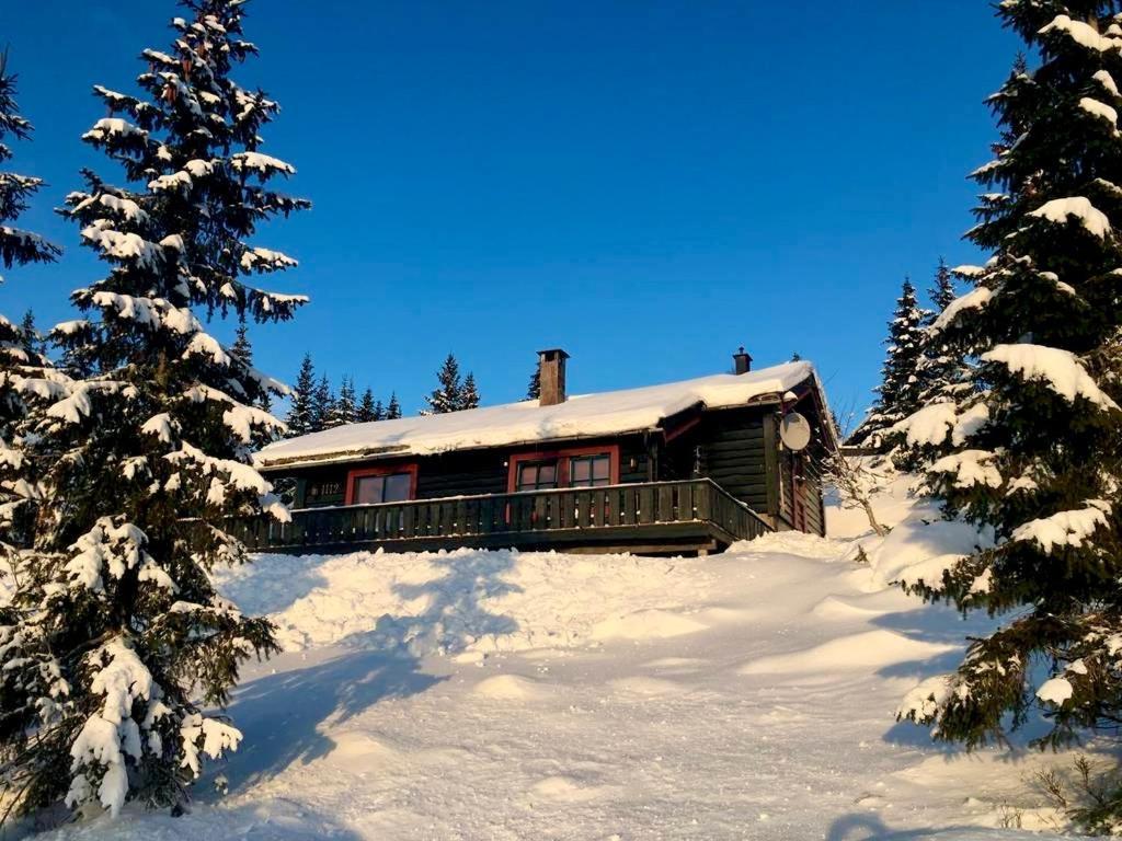 Centrally Located Cottage At Sjusjoen Ski Center Exterior photo